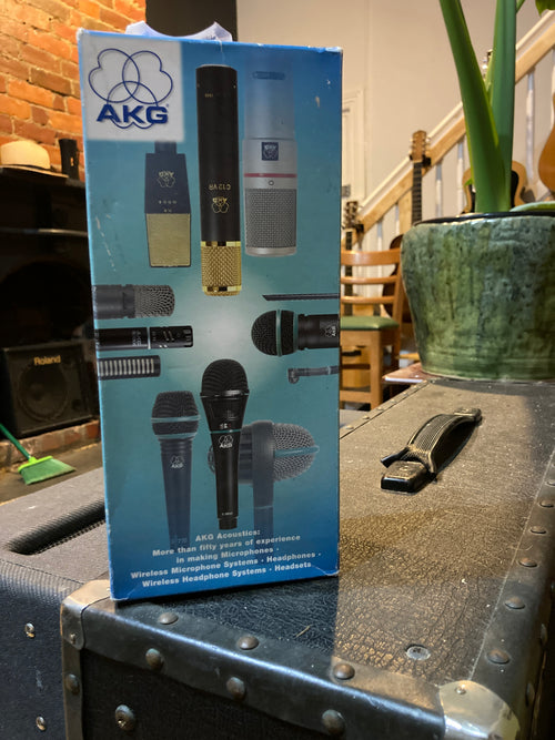 AKG - C1000s