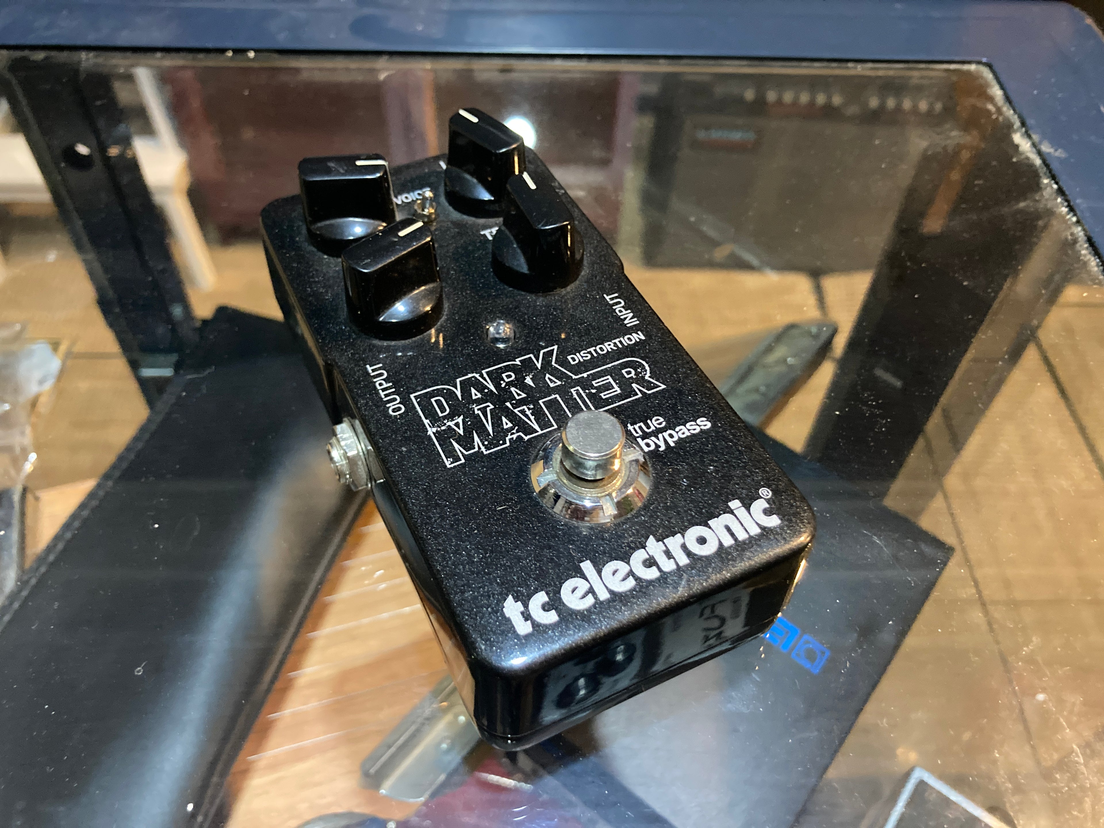 TC Electronic - Dark Matter