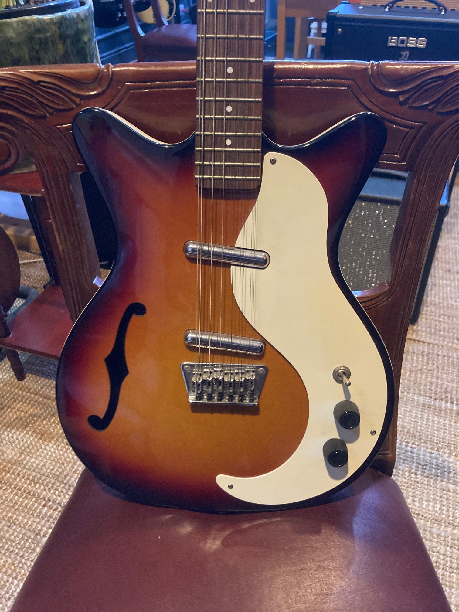 Danelectro - D5912