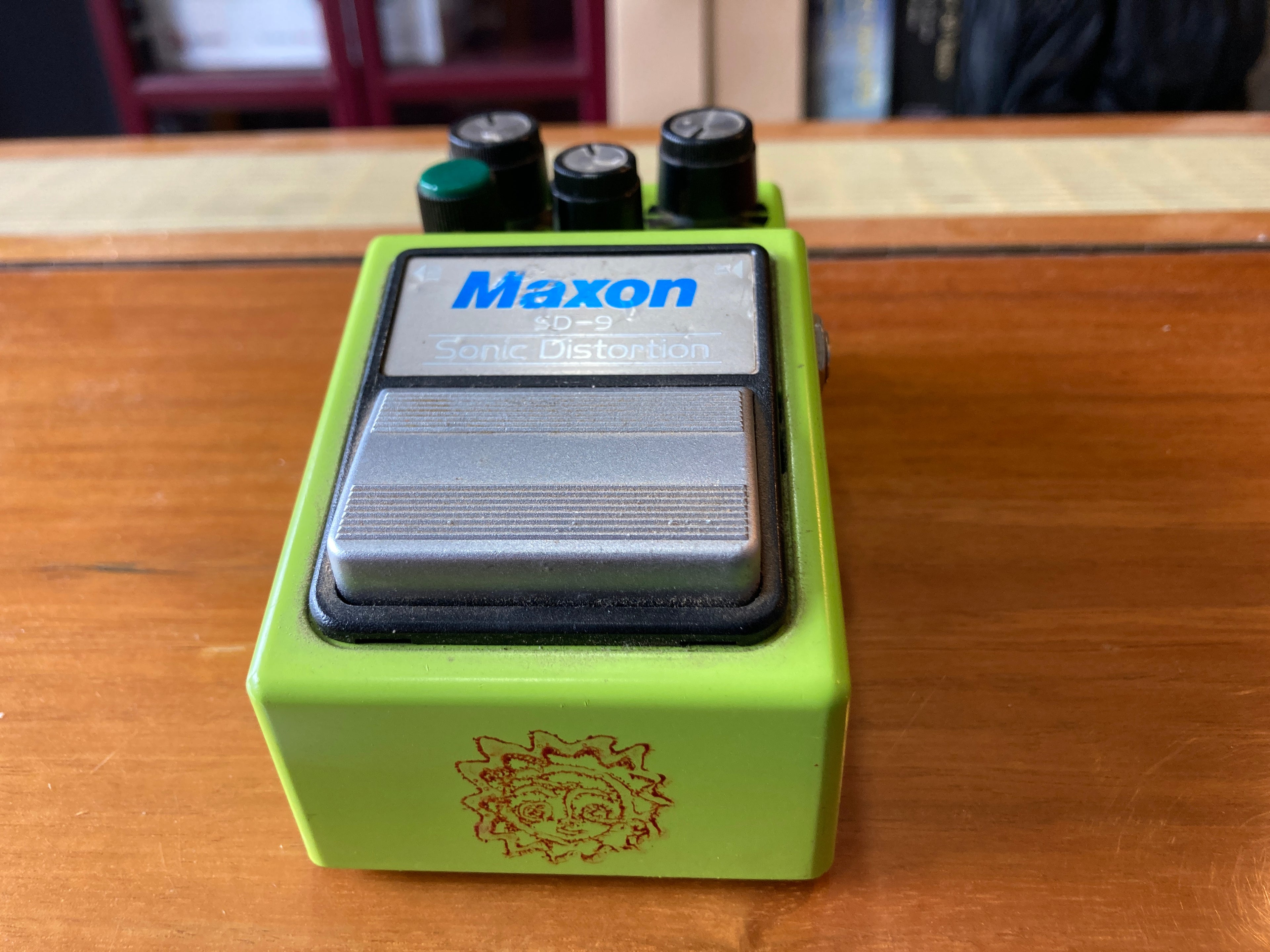 Maxon - SD-9