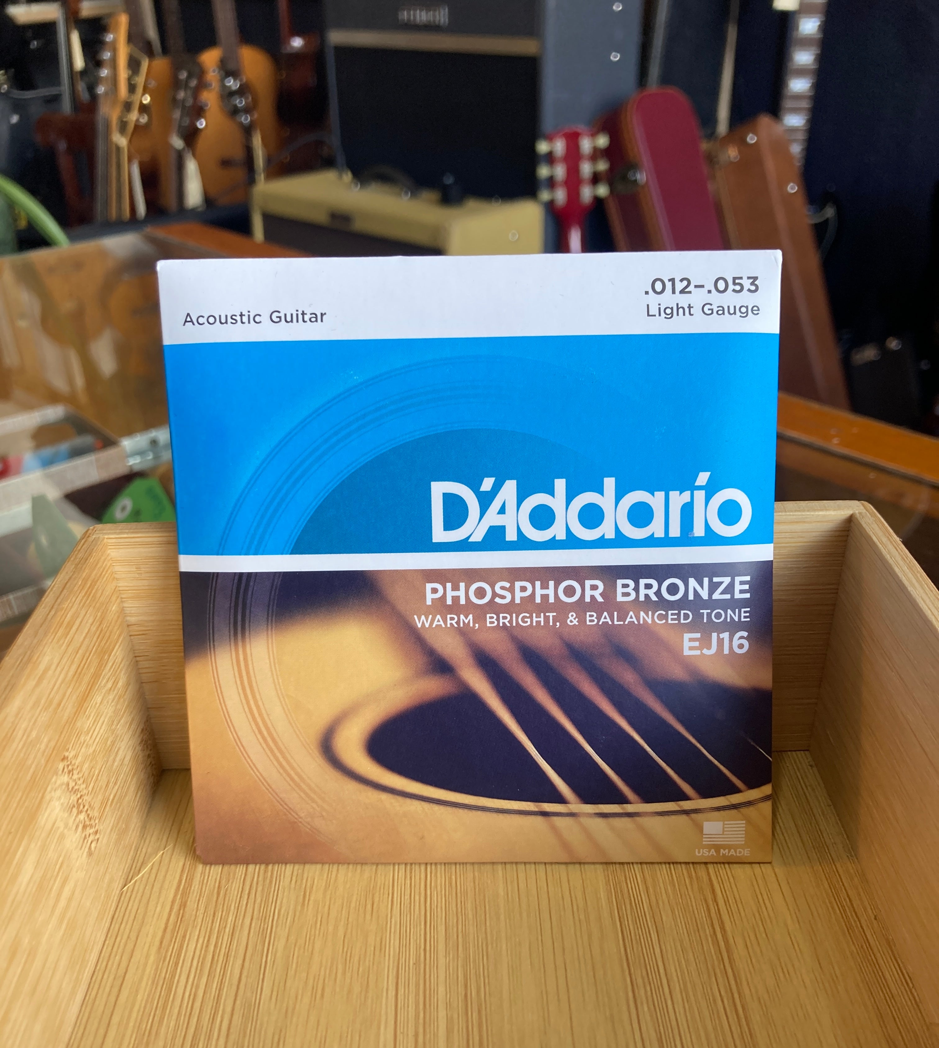D'Addario EJ16 LIGHT GUAGE