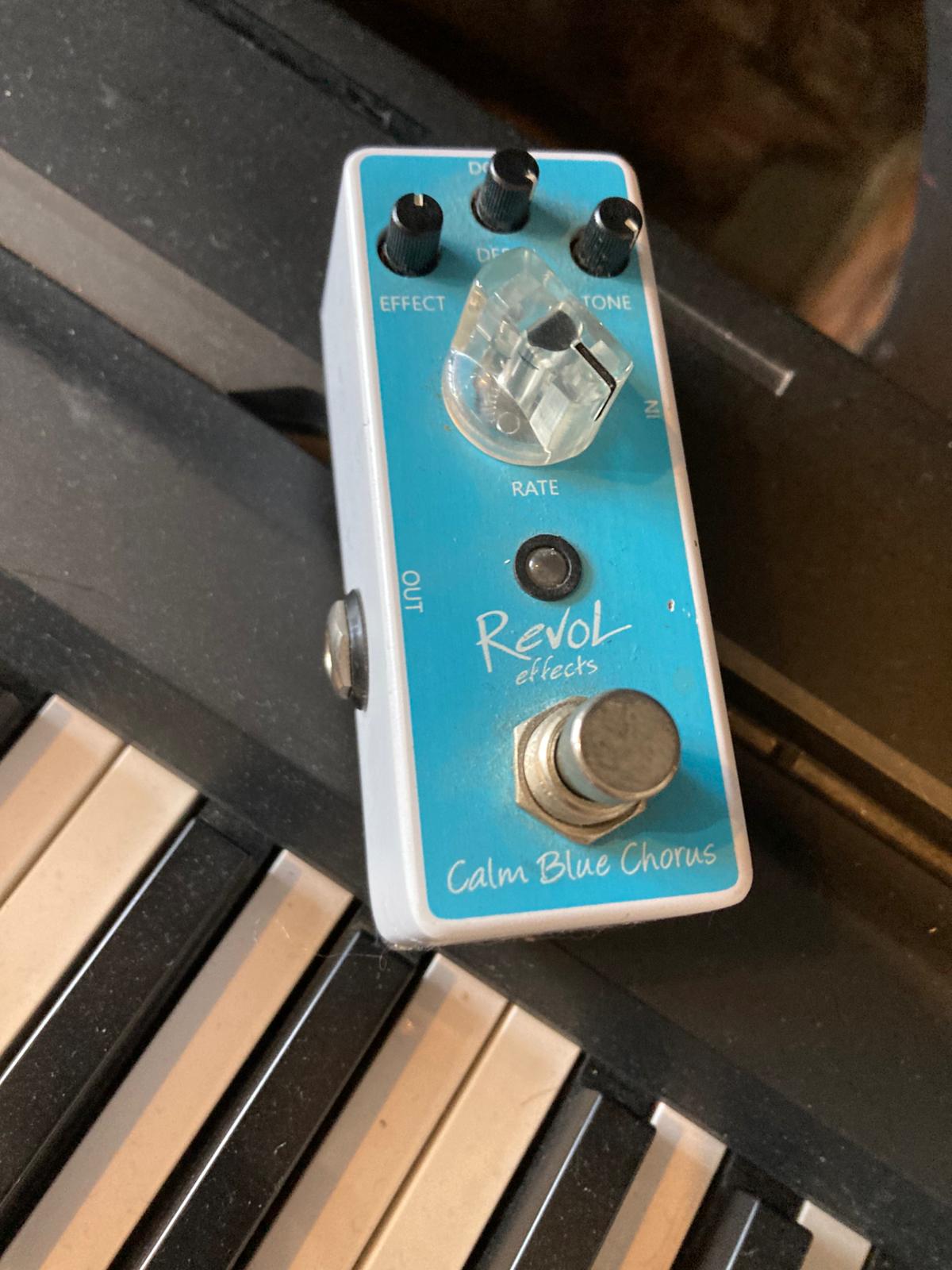 Revol effects - Calm Blue Chorus